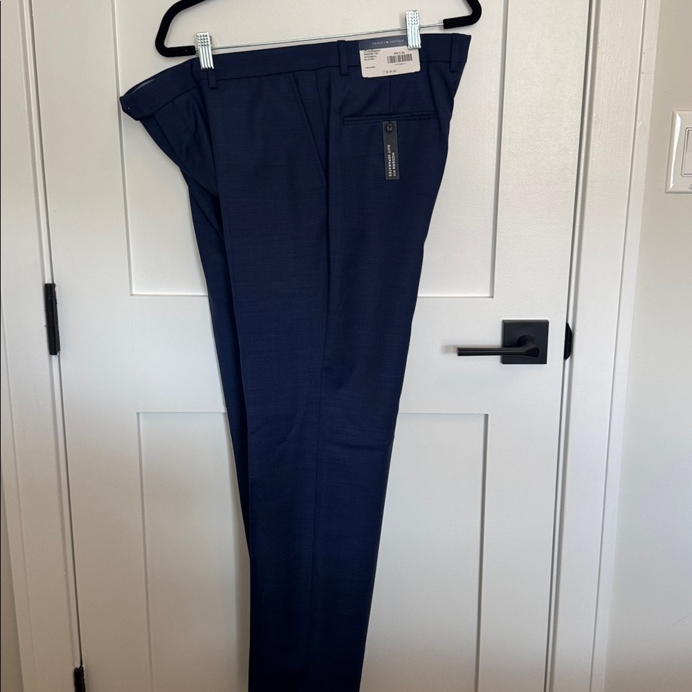 Tommy Hilfiger Men's Navy Dress Pants